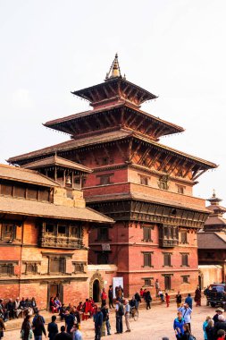 KATHMANDU, NEPAL - 23, 2018: Patan Durbar Meydanı. Katmandu 'nun üç kraliyet şehrinden biridir ve turistler için çok popüler bir yerdir.
