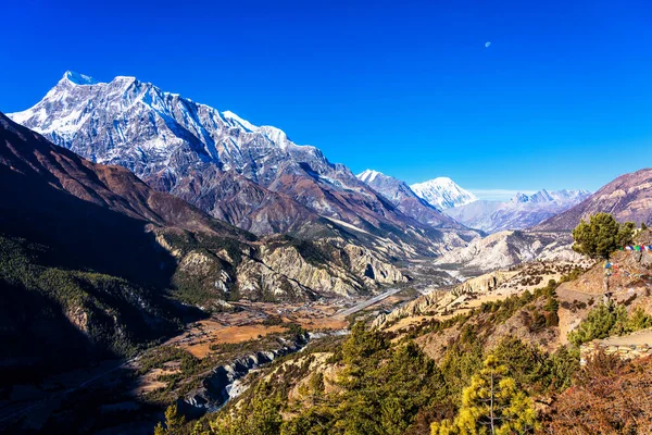 Panoramablick Auf Eine Beliebte Touristenroute Nepal Den Annapurna Circuit Trail — Stockfoto