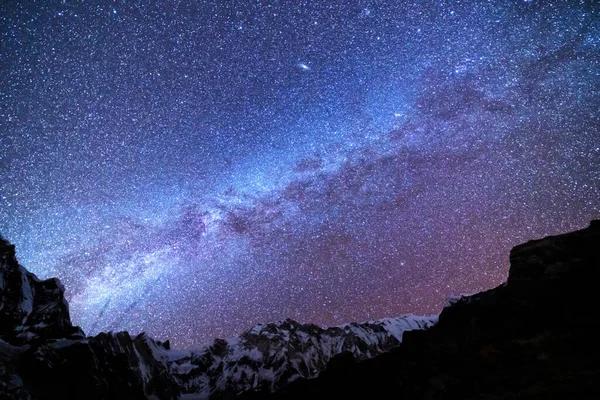 Láctea Montanhas Cena Incrível Com Montanhas Himalaia Céu Estrelado Noite — Fotografia de Stock