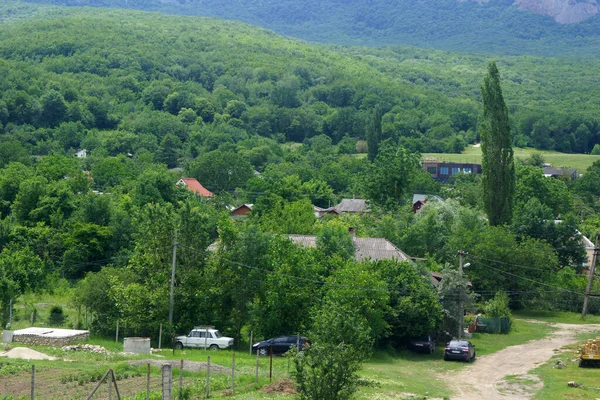Θερινό Τοπίο Στο Ορεινό Τμήμα Της Χερσονήσου Της Κριμαίας — Φωτογραφία Αρχείου