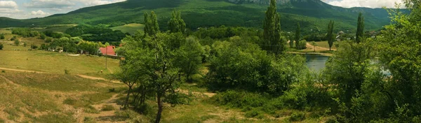 Paesaggio Estivo Nella Parte Montuosa Della Penisola Crimea — Foto Stock