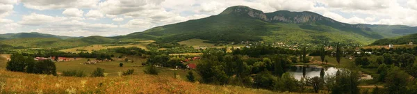 Paesaggio Estivo Nella Parte Montuosa Della Penisola Crimea — Foto Stock