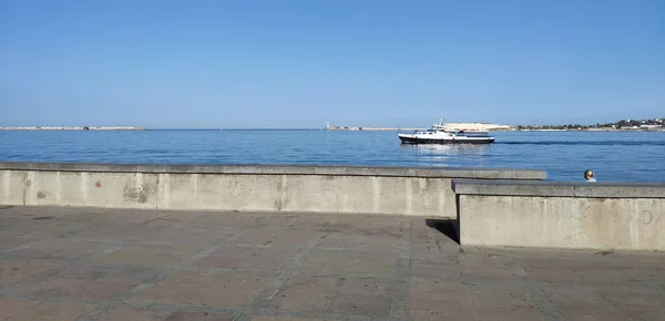 Kırım Yarımadası. Sivastopol şehri ve körfez manzarası