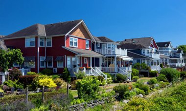  Richmond City Riverside sokak, güneşlenme, ağaçlar ve bahçe ile özel evler