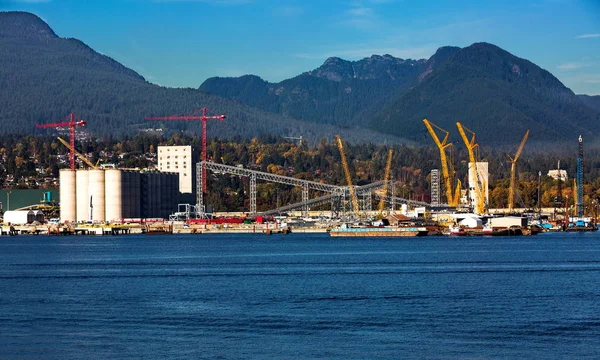 Krajobrazu Miejskiego North Vancouver North Vancouver Sea Port Strefa Przemysłowa — Zdjęcie stockowe