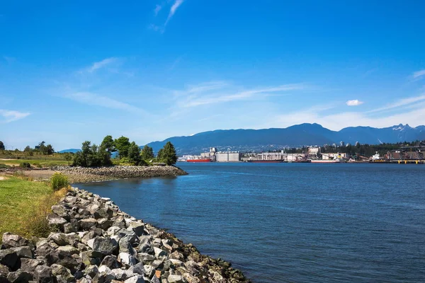 Pohled Přístav Severním Vancouveru Parku Burnaby City Lodě Naložené Přístavu — Stock fotografie