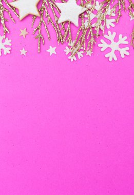 Altın kalpler ellerinde. Sadaka, hayır kurumu, bağış, fotokopi alanı ile bağış yapma kavramı