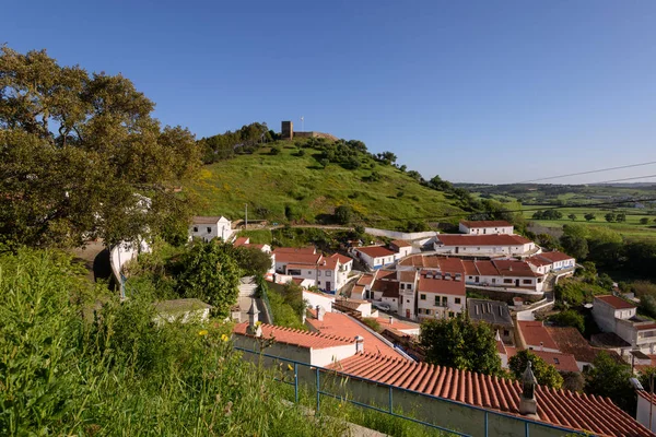 Aljezur Portugal Abril 2018 Vista Elevada Cidade Aljezur Castelo Aljezur — Fotografia de Stock