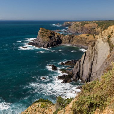 Vicentine sahil doğal Park'ta Algarve, Portekiz Atlantik okyanus manzarası
