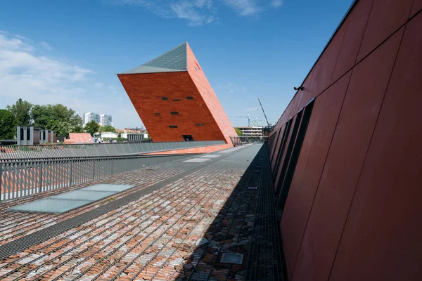 Gdansk, Polonya - 11 Mayıs 2018: İkinci Dünya Savaşı yaz, Gdansk, Polonya'nın Müzesi Buidling