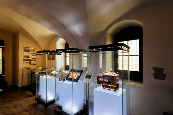 Gdansk, Polonya - 10 Mayıs 2018: Amber Müze Gdansk, sergi.