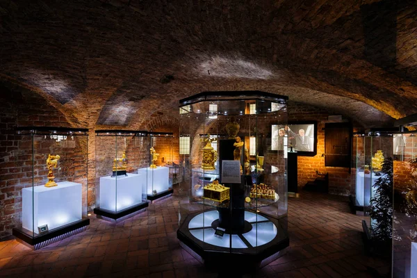 Gdansk, Polonya - 10 Mayıs 2018: Amber Müze Gdansk, sergi.