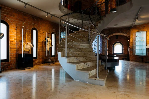 Gdansk, Polonya - 10 Mayıs 2018: Amber Müze Gdansk, sergi.