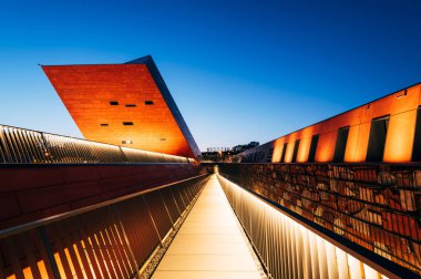 Gdansk, Polonya - 12 Mayıs 2018: İkinci Dünya Savaşı yaz, Gdansk, Polonya'nın Müzesi Buidling.