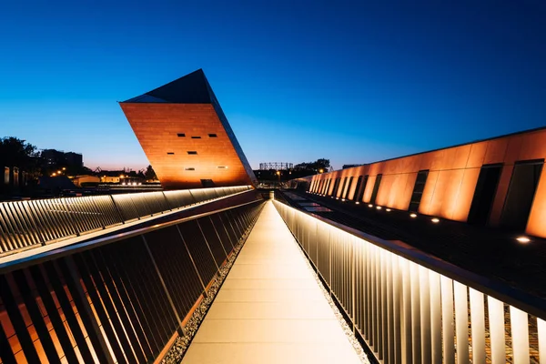Gdansk, Polonya - 12 Mayıs 2018: İkinci Dünya Savaşı yaz, Gdansk, Polonya'nın Müzesi Buidling.