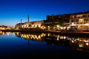 Göteborg, İsveç - 14 Mayıs 2018: Gothenburg, İsveç'te bir balık pazarı Feskekorka (balık Kilisesi) olduğunu