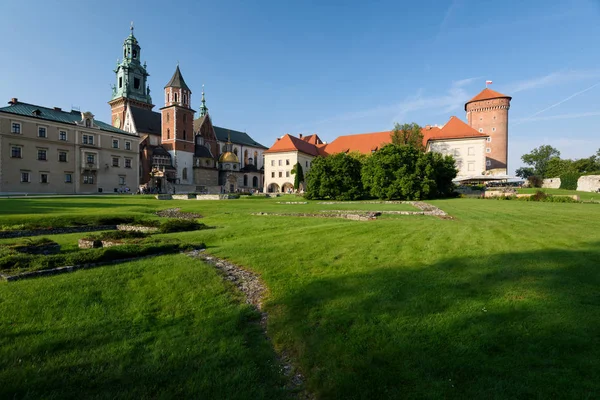 Krakov Polsko Července 2018 Královský Hrad Wawel Katedrální Baziliky Krakově — Stock fotografie