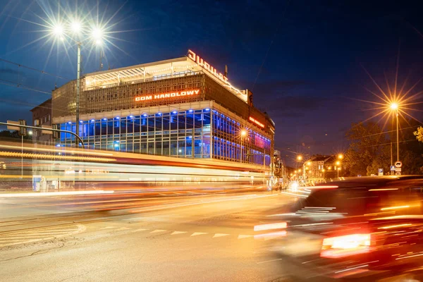 Мбаппе Польша Июля 2018 Года Ночной Вид Торговый Центр Мбаппе — стоковое фото