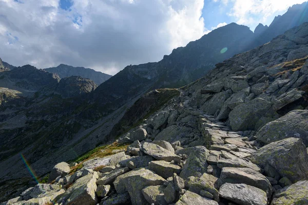 Μονοπάτι Πεζοπορίας Για Υψηλό Tatra Κοντά Morskie Oko — Φωτογραφία Αρχείου