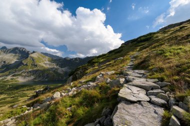 Polonya beş Vadisi göllerde yüksek Tatra Hiking Trail