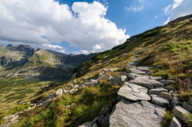Polonya beş Vadisi göllerde yüksek Tatra Hiking Trail