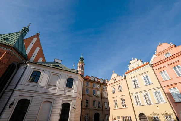 Βαρσοβία Πολωνία Οκτ 2018 Διαμερίσματα Στην Κανονια Πλατεία Στην Παλιά — Φωτογραφία Αρχείου
