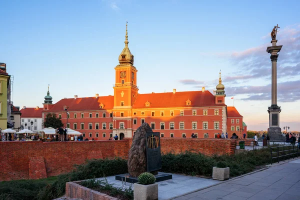 Βαρσοβία Πολωνία Oct 2018 Βράδυ Άποψη Της Πλατείας Κάστρου Στην — Φωτογραφία Αρχείου