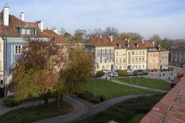 Varsovia Polonia Noviembre 2018 Edificios Residenciales Casco Antiguo Varsovia Otoño —  Fotos de Stock