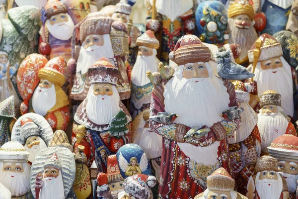 Budapeste Hungria Outubro 2019 Santas Bonecos Neve Outras Lembranças Mercado — Fotografia de Stock