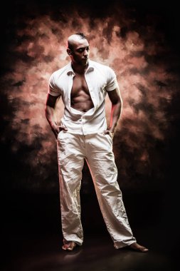 portre yakışıklı adam latino dans.