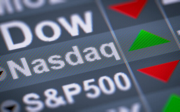 Автоматизированная котировка Национальной ассоциации дилеров ценных бумаг является американской фондовой биржей. Вверх
.