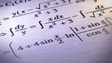 Matematik kitapla. Döngü.