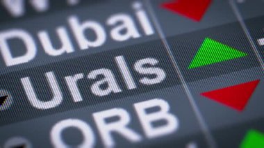 Urallar ham petrol. Yukarı. Döngü.