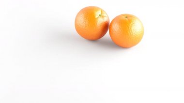 Portakal. 4 k çözünürlüklü görüntüleri vardır. 