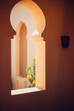 Gün ışığı açılış Arap Binası