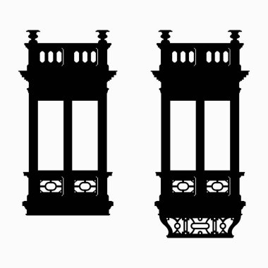 Antika kaplı balkon dekoratif maskeyle kaplı.