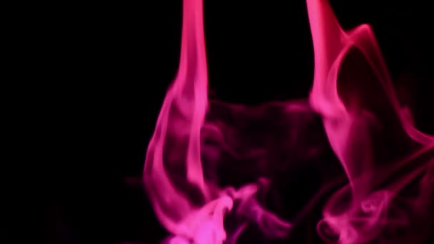 Fumo Vermelho Abstrato Soprar Misturar Fundo Escuro — Vídeo de Stock