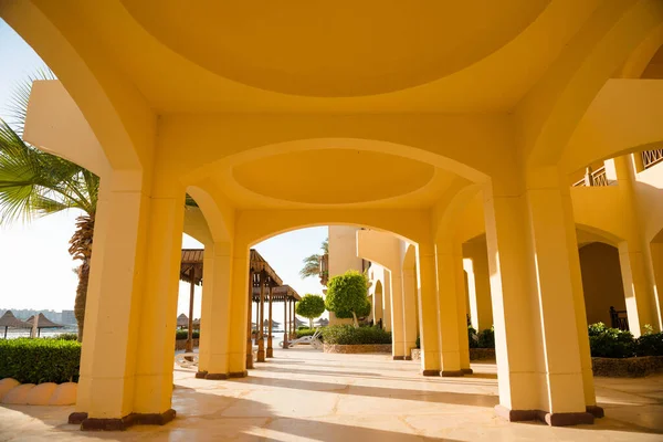 2020 Egypte Hurgada Hotel Buiten Bij Zonsondergang — Stockfoto