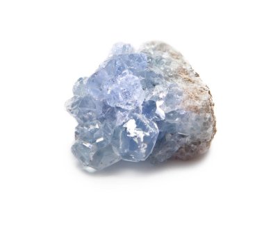 Beyaz arka plan üzerinde mineral Celestine.
