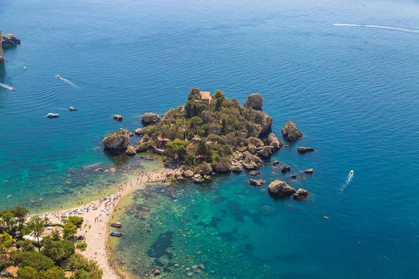 Letecký Pohled Ostrov Isola Bella Beach Modrý Oceán Vody Taormina — Stock fotografie