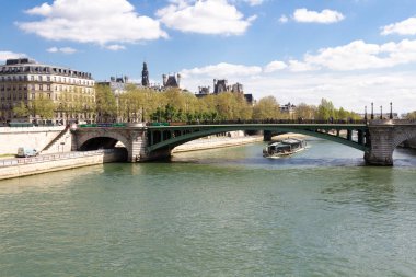 Notre Dame Köprüsü, Paris - Fransa