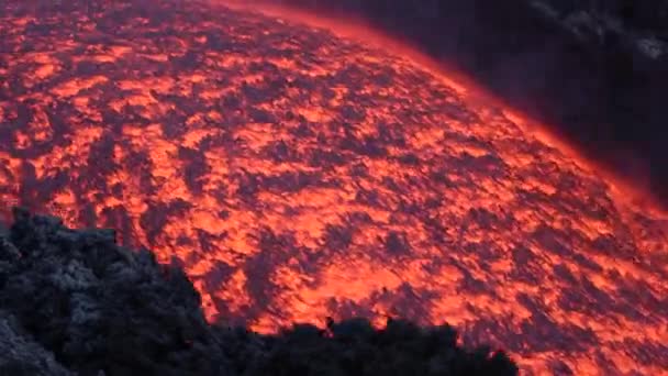 Flux Lave Sur Volcan Etna Sicile Italie — Video