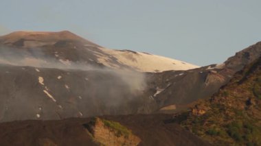 Volkan Etna eruption - patlama ve lav akışı Sicilya