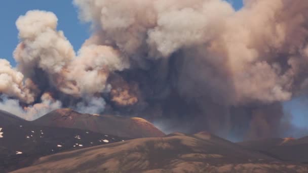 Erupción Del Volcán Etna Explosión Flujo Lava Sicilia — Vídeo de stock