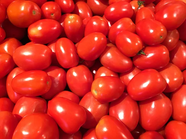 Imagem Bonita Uma Enorme Pilha Tomates Frescos — Fotografia de Stock