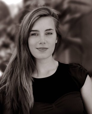 güzel bir kadının güzel açık resim