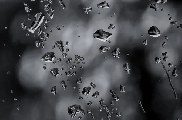 Gouttes de pluie sur la fenêtre Image En Vente
