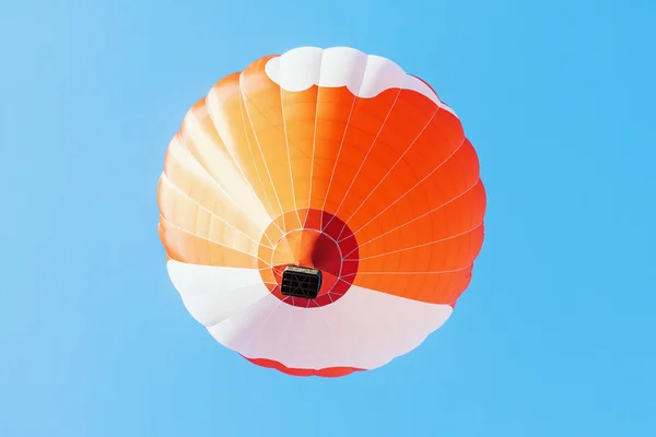 Ballon Air Chaud Coloré Sans Marque Volant Arrière Plan Ciel — Photo