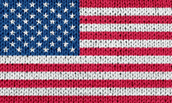 混杂着白色针织背景的美国国旗 — 图库照片