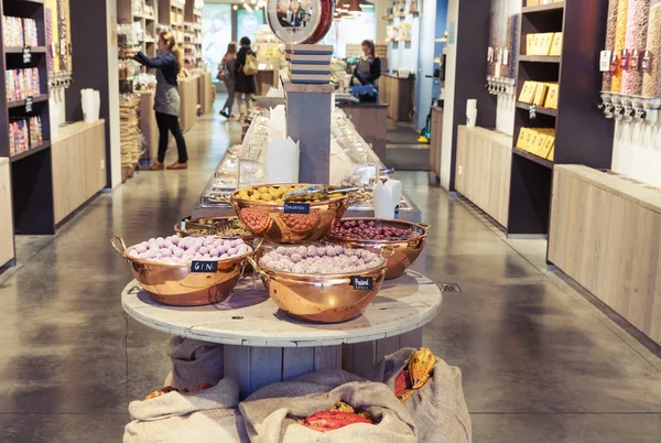 Bruggy Belgie Srpna 2018 Tradiční Útulné Belgická Čokoláda Obchod Interiér — Stock fotografie